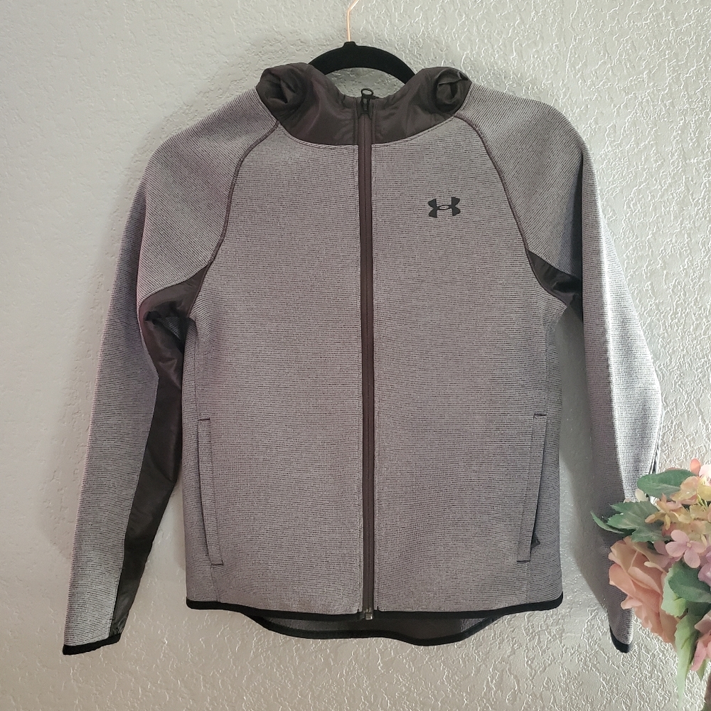 Under Armour girls jacket